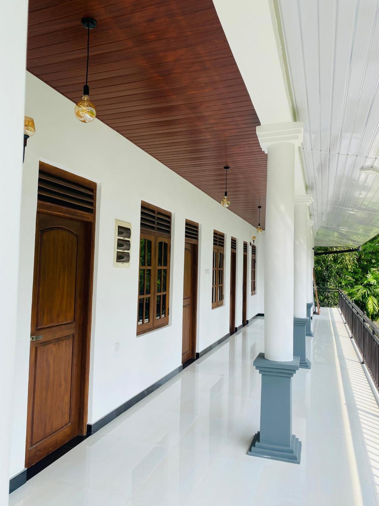 Geethani Tourist Home Polonnaruwa Bagian luar foto